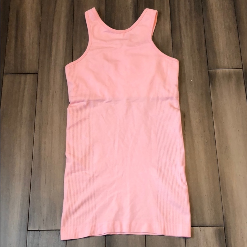 Lululemon seamlessly covered tank